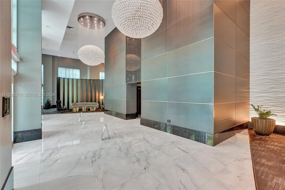 951 Brickell Ave #1106 Miami, FL 33131