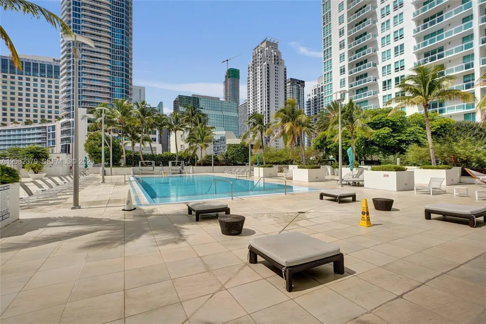 951 Brickell Ave #1106 Miami, FL 33131
