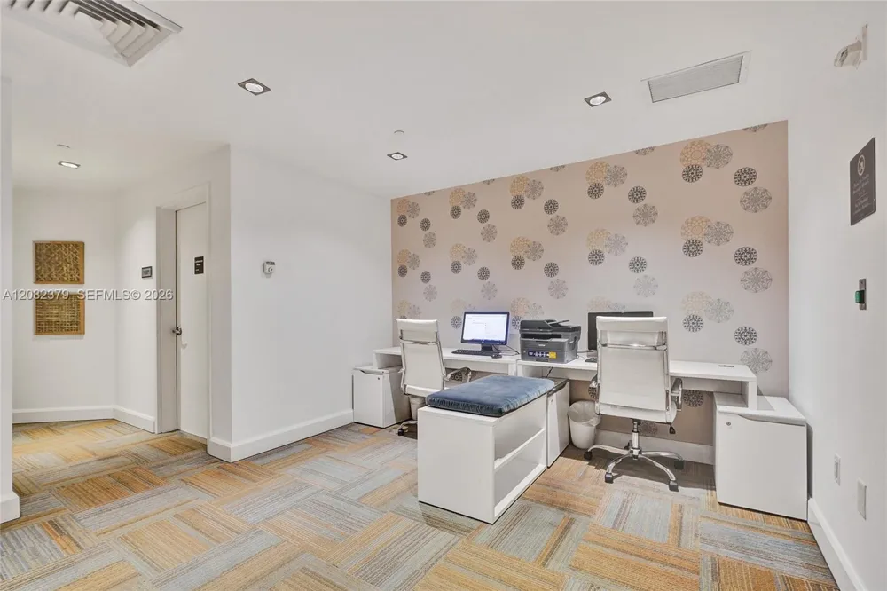 951 Brickell Ave #1106 Miami, FL 33131