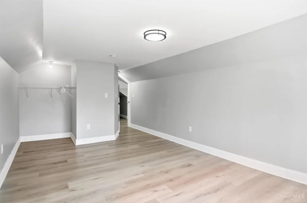 2361 Highland Avenue Norwood, OH 45212