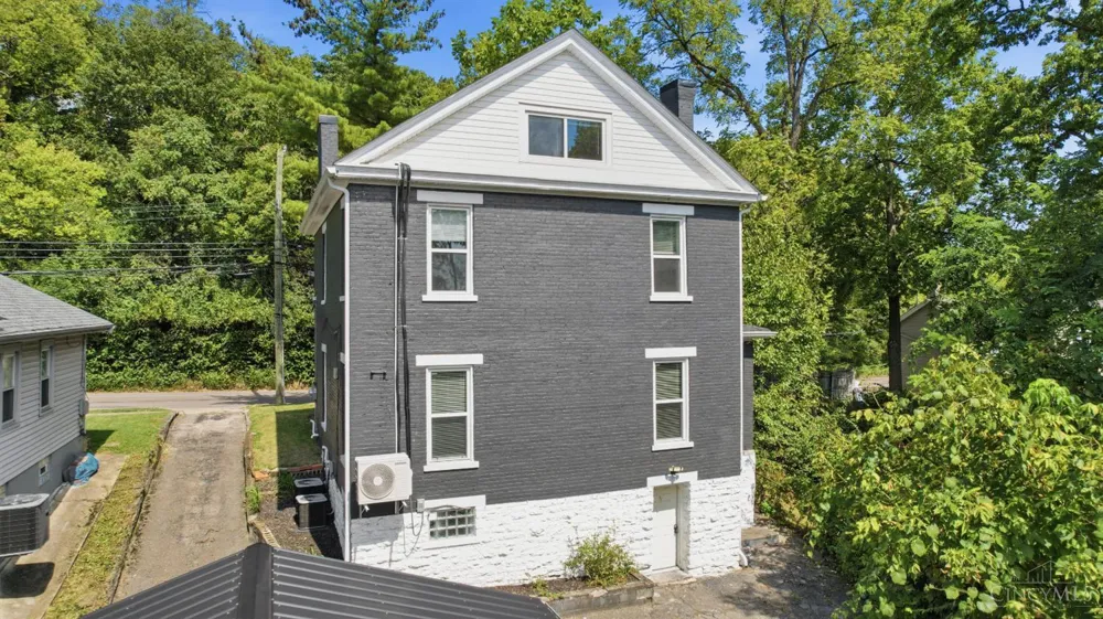2361 Highland Avenue Norwood, OH 45212