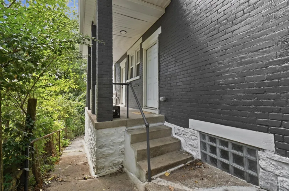 2361 Highland Avenue Norwood, OH 45212