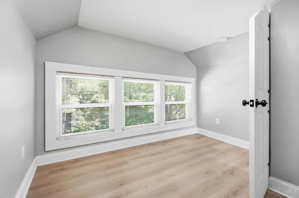 2361 Highland Avenue Norwood, OH 45212