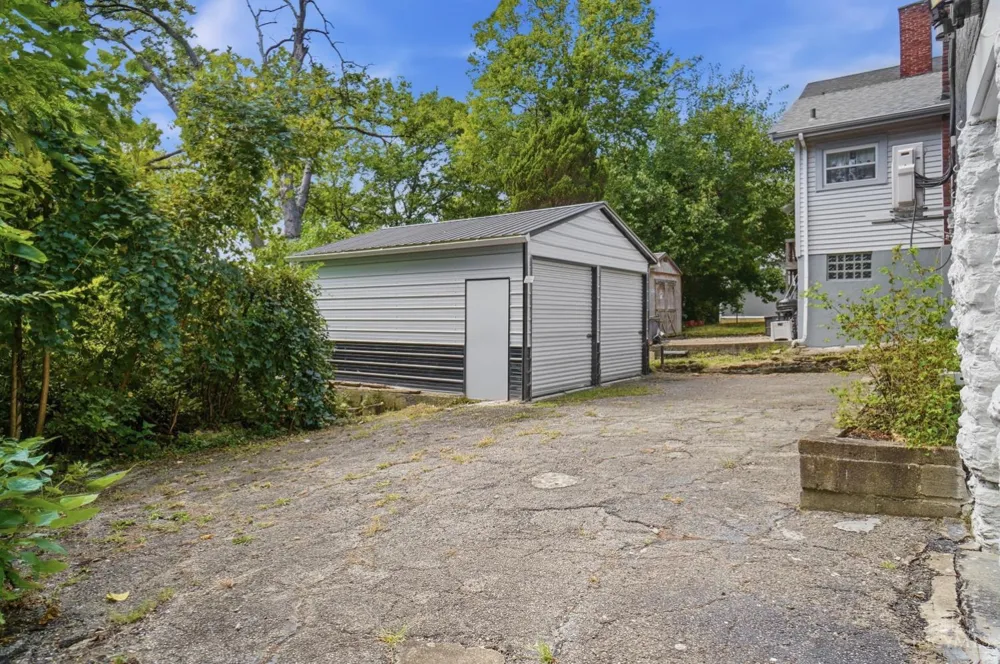 2361 Highland Avenue Norwood, OH 45212