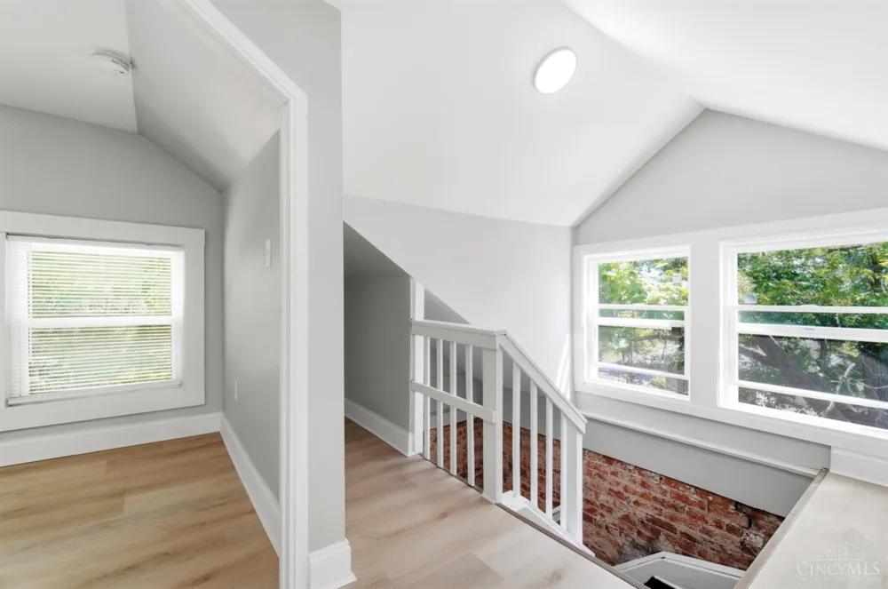 2361 Highland Avenue Norwood, OH 45212