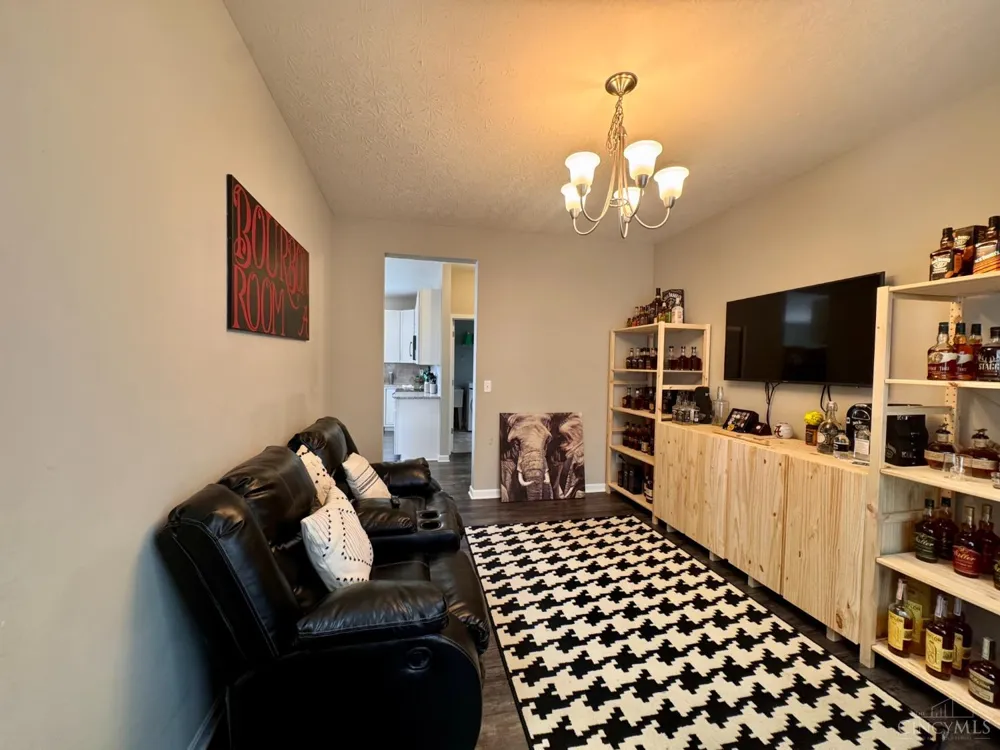 1021 Golden Oak Drive Hamilton, OH 45013