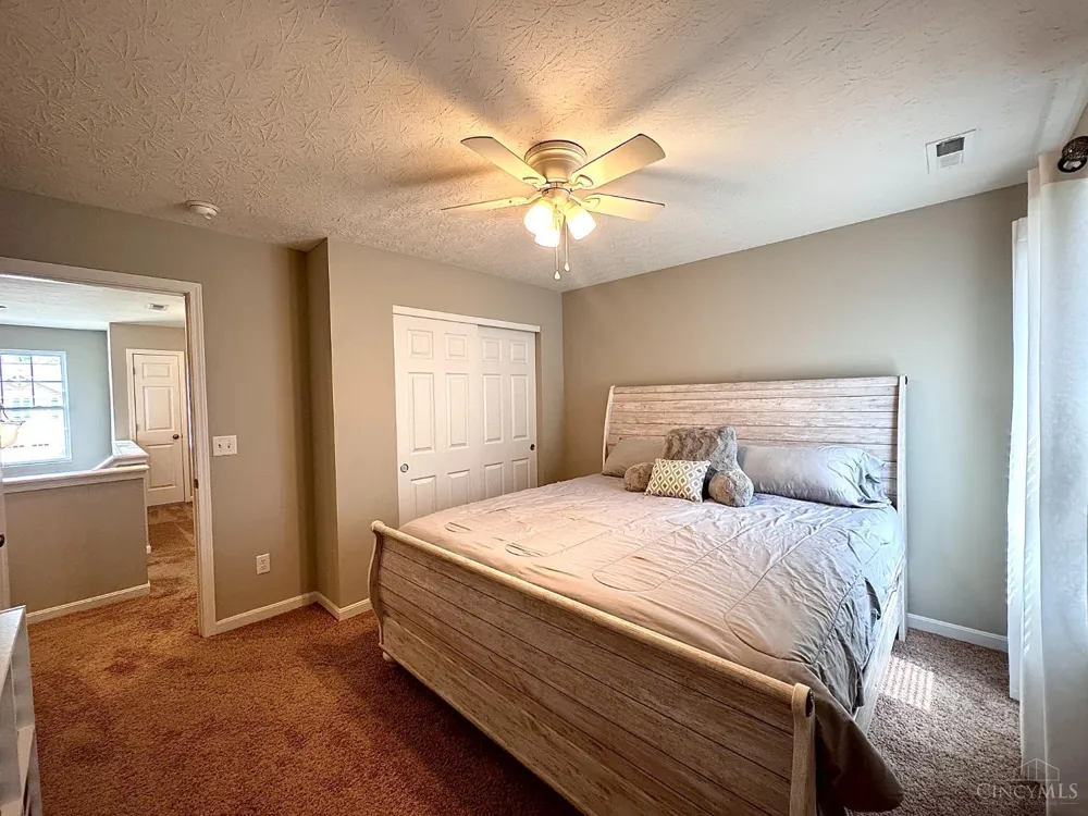 1021 Golden Oak Drive Hamilton, OH 45013