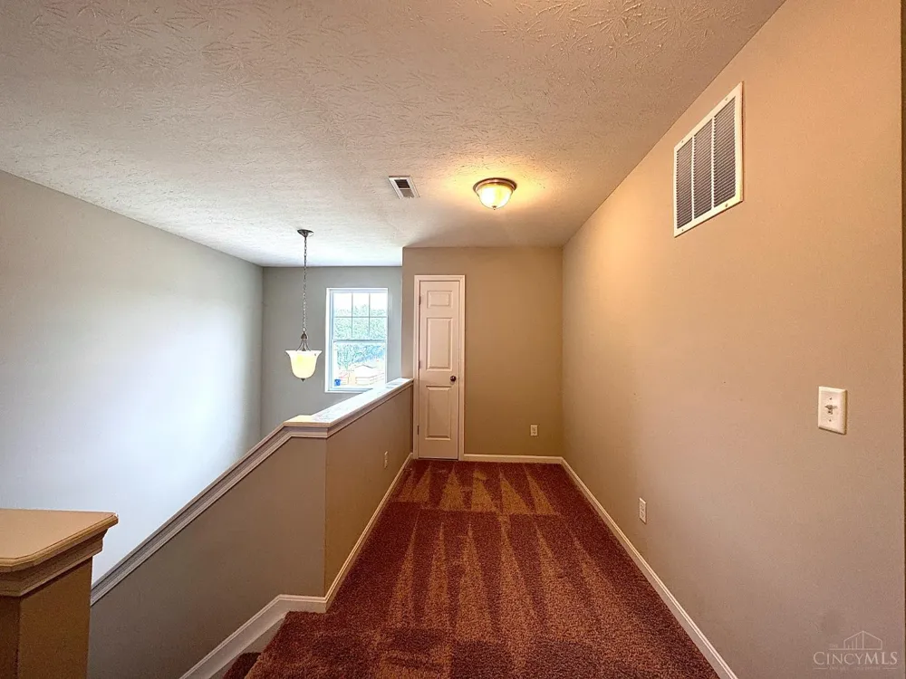 1021 Golden Oak Drive Hamilton, OH 45013