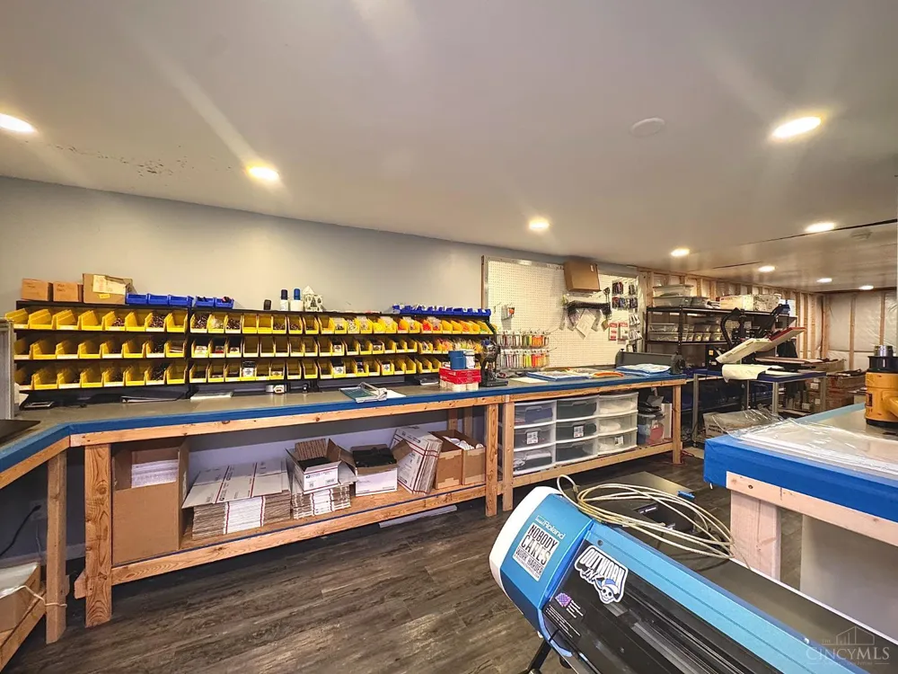 1021 Golden Oak Drive Hamilton, OH 45013