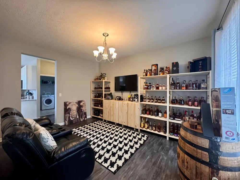 1021 Golden Oak Drive Hamilton, OH 45013