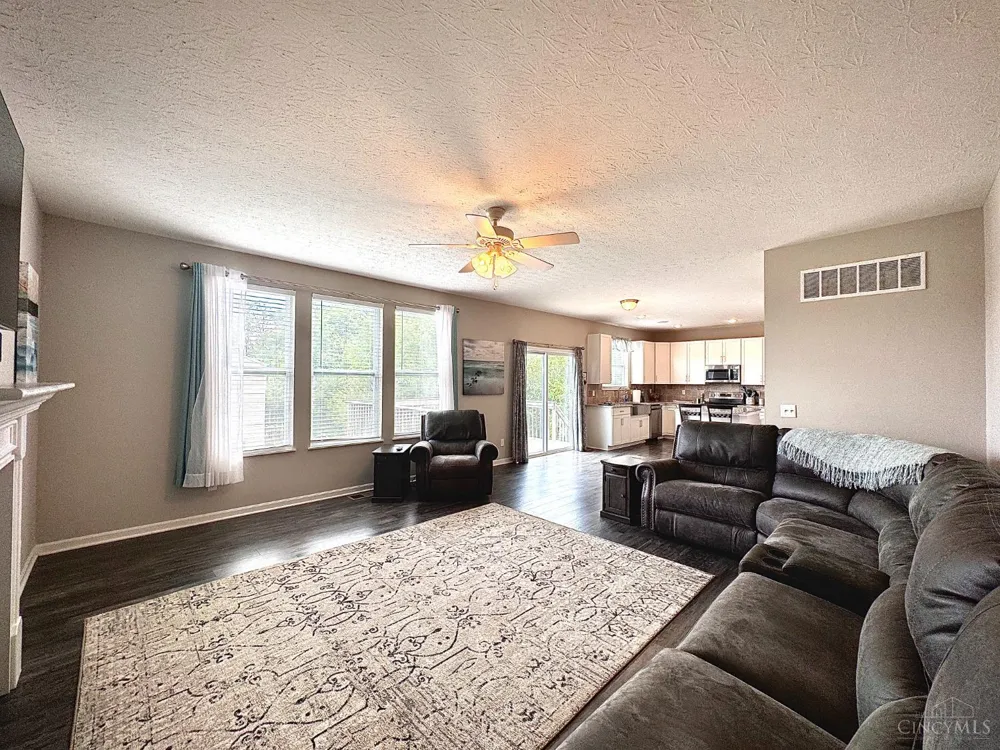 1021 Golden Oak Drive Hamilton, OH 45013
