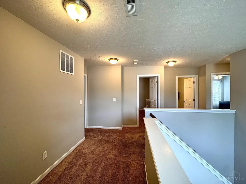 1021 Golden Oak Drive Hamilton, OH 45013