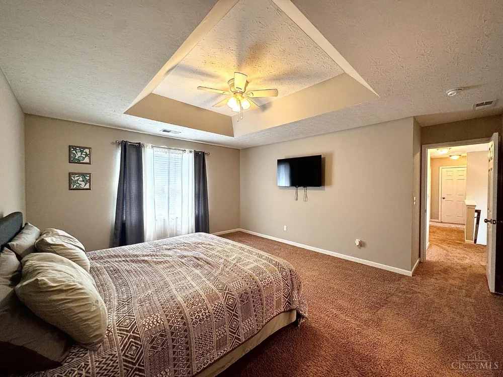 1021 Golden Oak Drive Hamilton, OH 45013