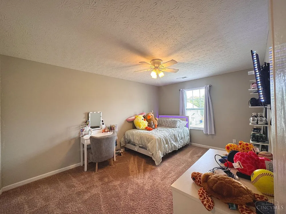 1021 Golden Oak Drive Hamilton, OH 45013