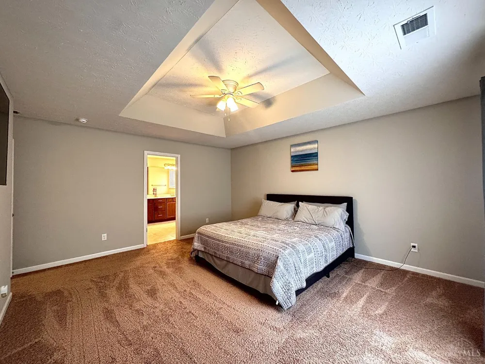 1021 Golden Oak Drive Hamilton, OH 45013