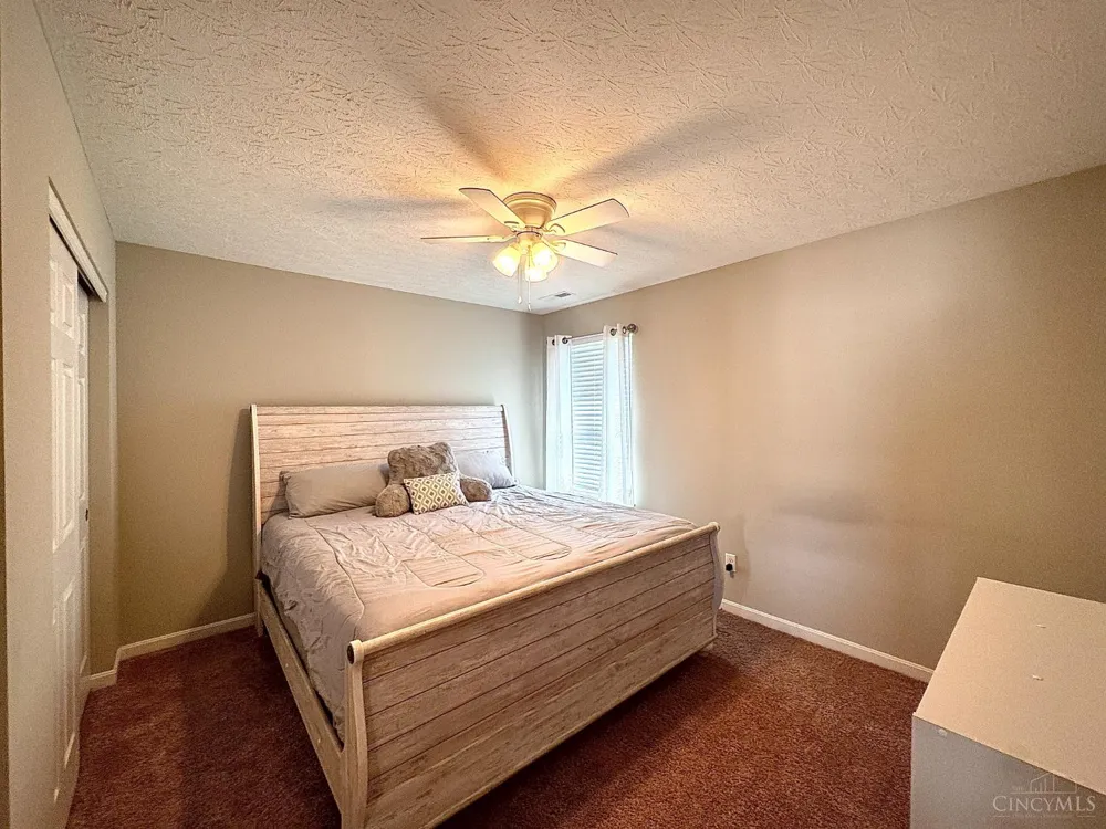 1021 Golden Oak Drive Hamilton, OH 45013