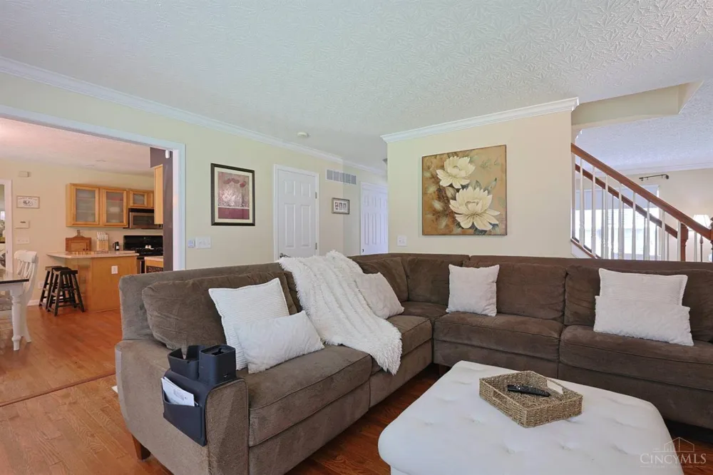 1147 Stableview Circle Hamilton, OH 45039