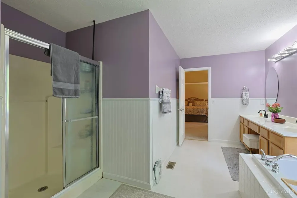 1147 Stableview Circle Hamilton, OH 45039