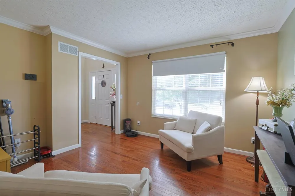 1147 Stableview Circle Hamilton, OH 45039