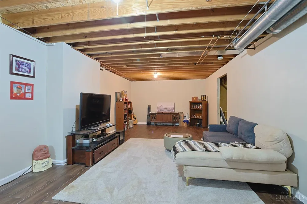 1147 Stableview Circle Hamilton, OH 45039