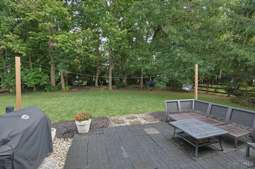 1147 Stableview Circle Hamilton, OH 45039