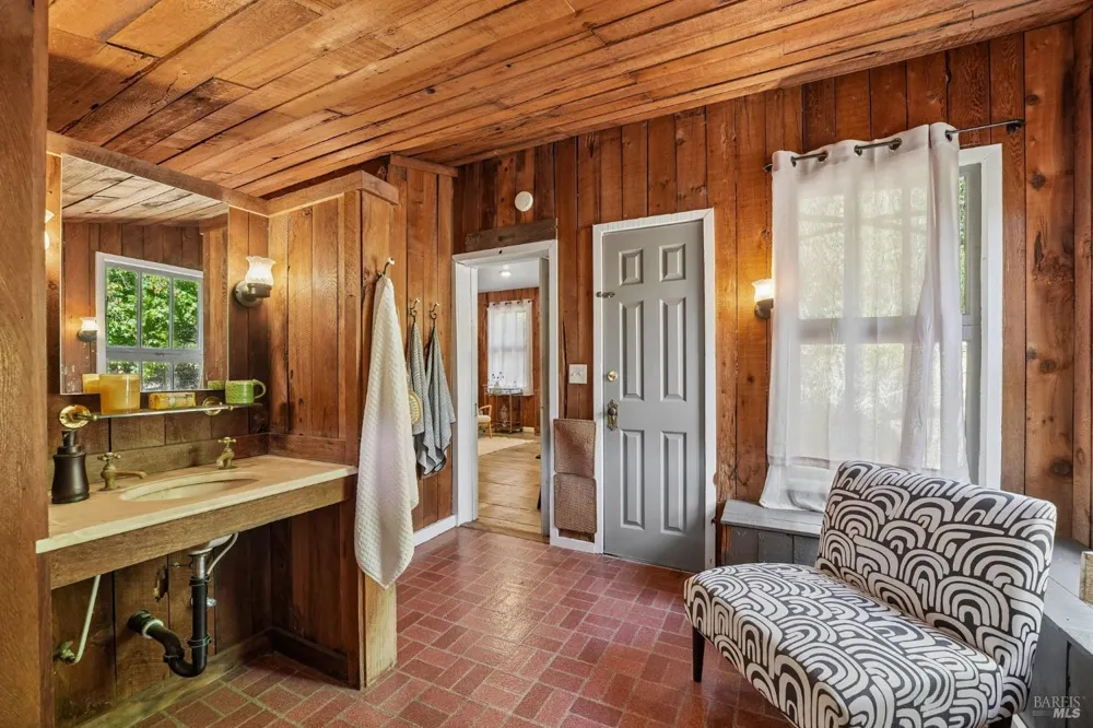 16560 Coleman Valley Road Occidental, CA 95465