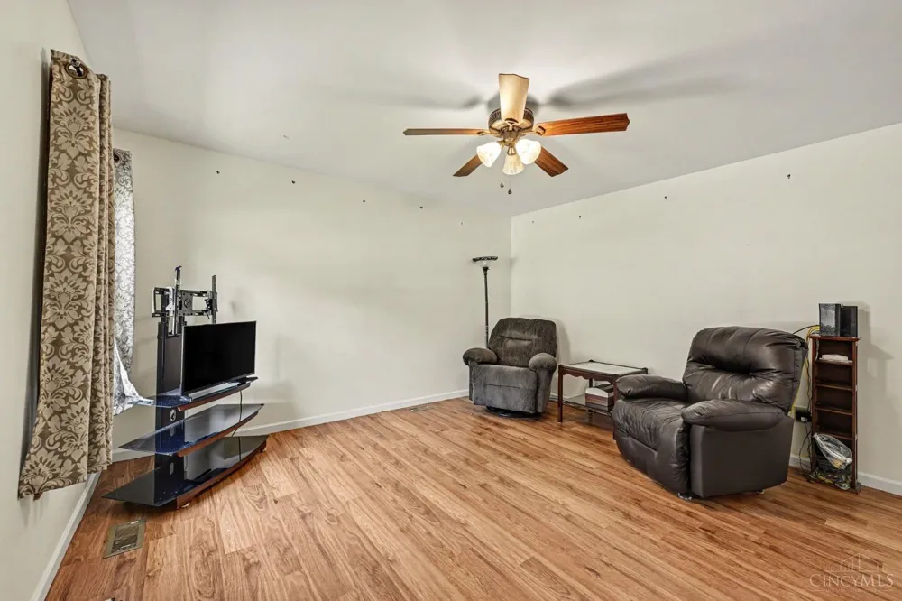 1035 Linhof Road Wilmington, OH 45177