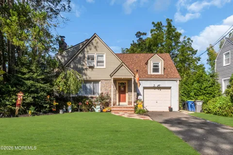 367 Brook Avenue