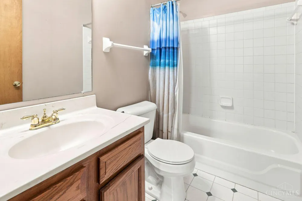 8031 Simpson Creek Way Deerfield, OH 45040