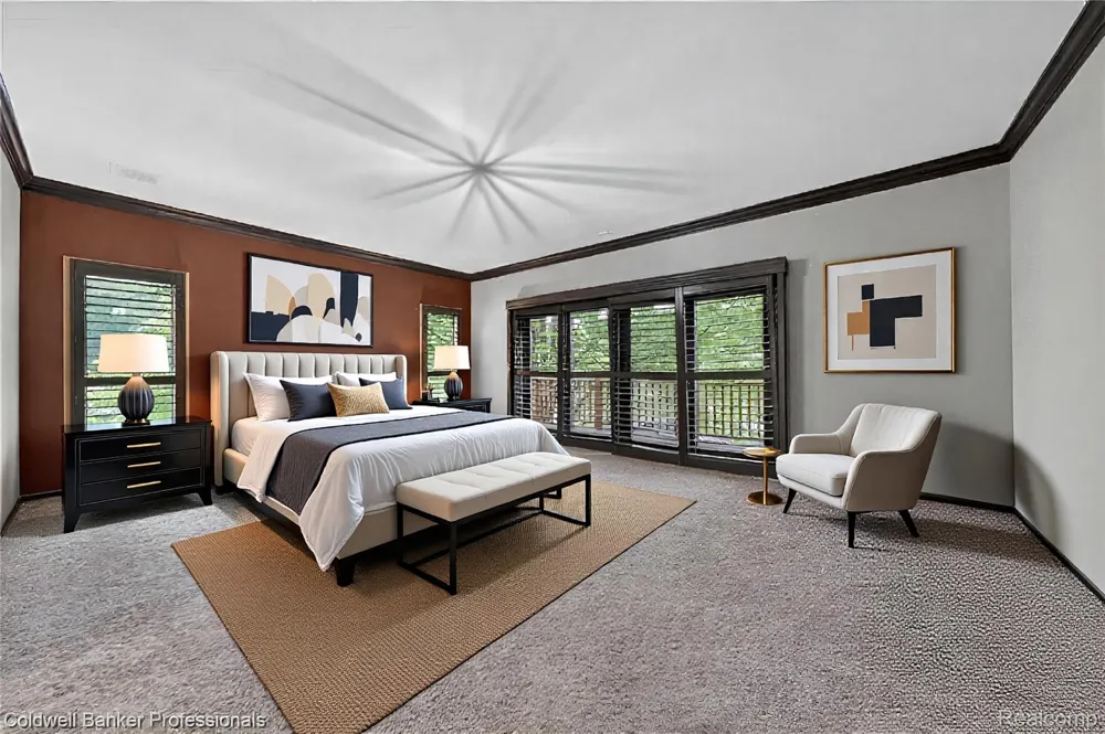 2076 Shore Hill Court West Bloomfield Charter Township, MI 48323