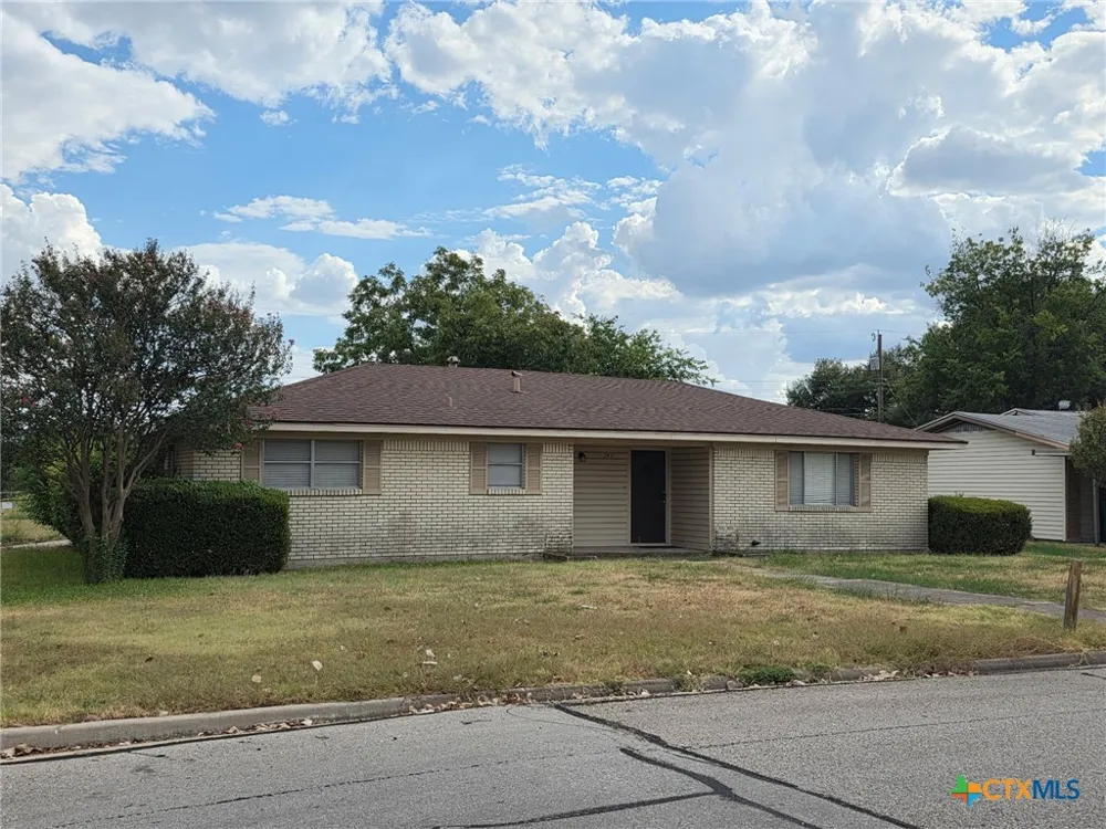 140 Darden Drive Waco, TX 76706