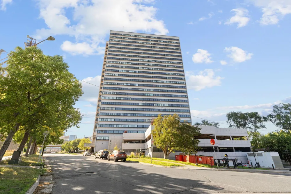 1920 S 1st Street #1508 Minneapolis, MN 55454