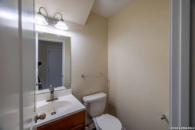 1113 PANIOLO DR Boerne, TX 78006