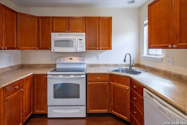 1113 PANIOLO DR Boerne, TX 78006