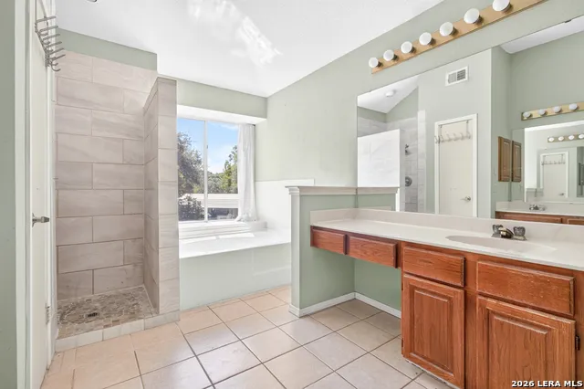 6702 Secession San Antonio, TX 78240