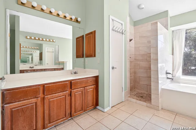 6702 Secession San Antonio, TX 78240
