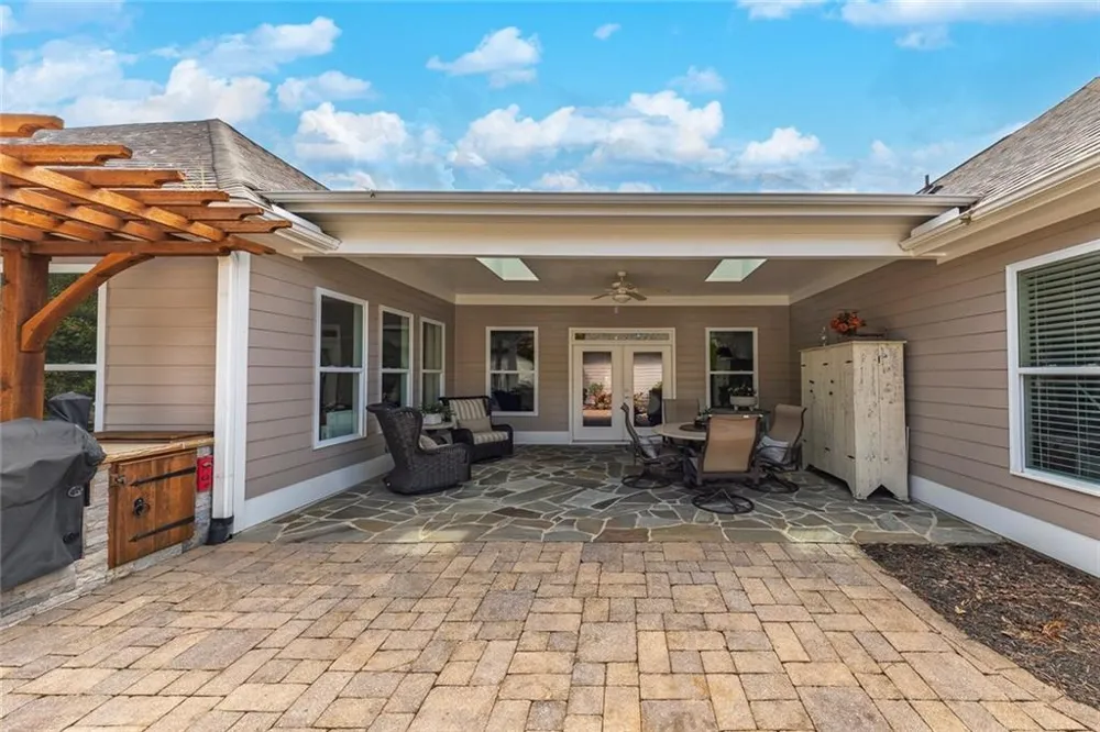 535 Audubon Circle Woodstock, GA 30188