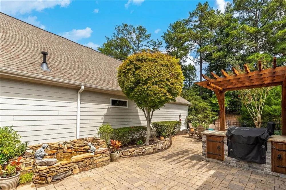535 Audubon Circle Woodstock, GA 30188
