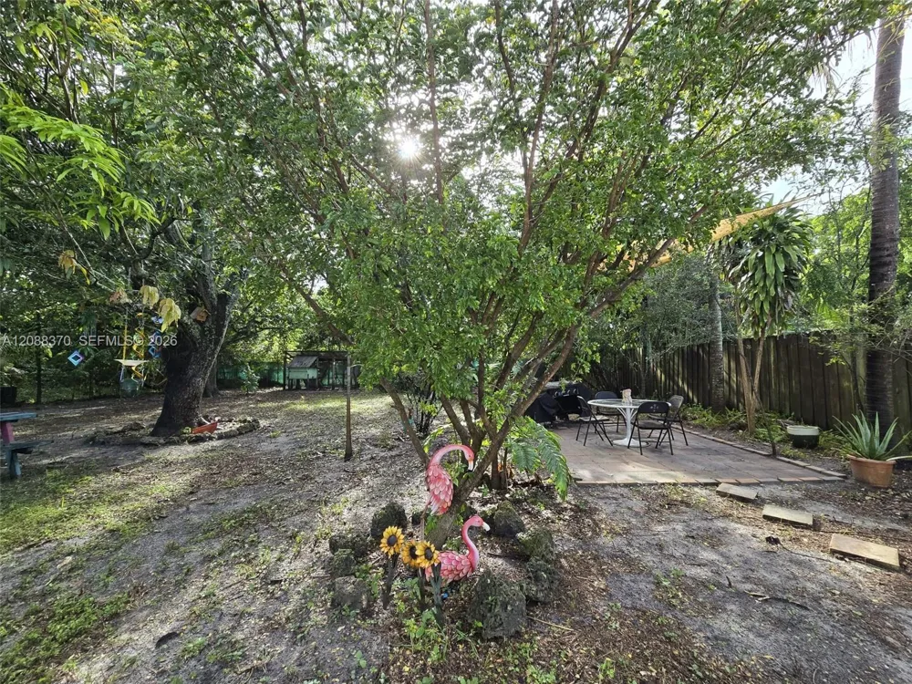 12660 NE 4th Ave North Miami, FL 33161
