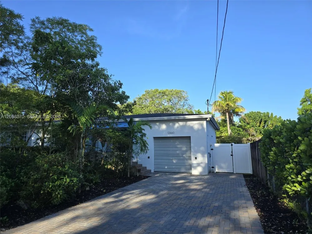12660 NE 4th Ave North Miami, FL 33161