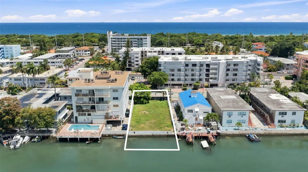 8240 Byron Ave Miami Beach, FL 33141