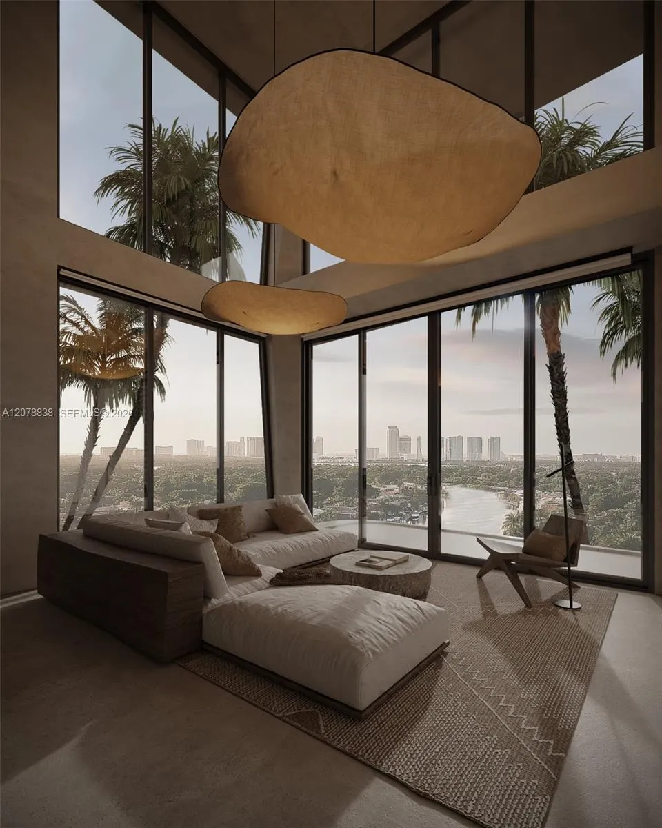 8240 Byron Ave Miami Beach, FL 33141