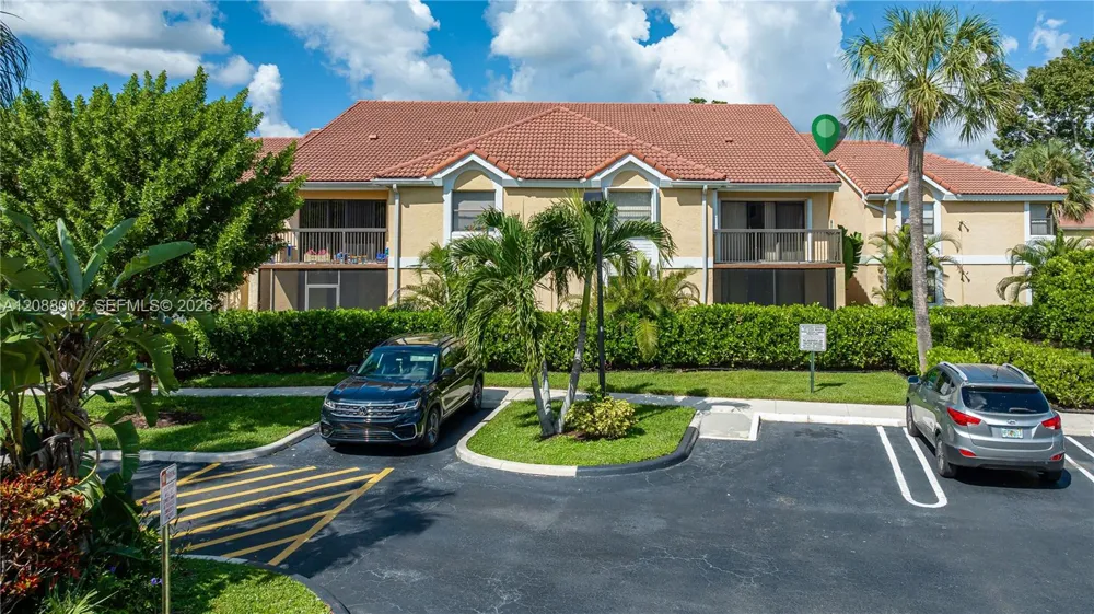 5741 Riverside Dr #205A5 Coral Springs, FL 33067