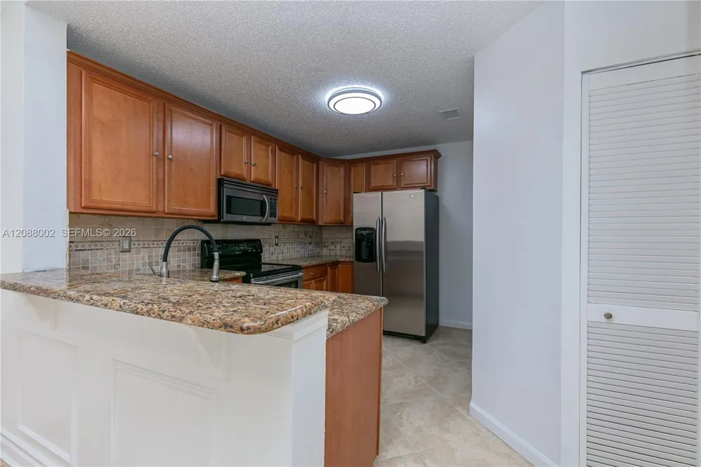 5741 Riverside Dr #205A5 Coral Springs, FL 33067