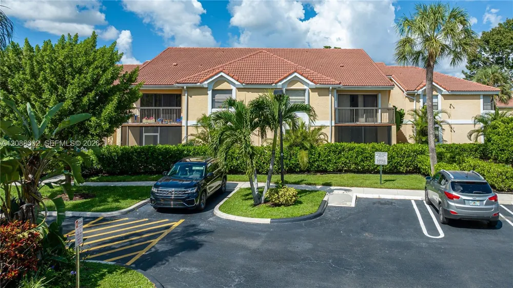 5741 Riverside Dr #205A5 Coral Springs, FL 33067