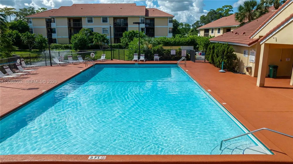 5741 Riverside Dr #205A5 Coral Springs, FL 33067