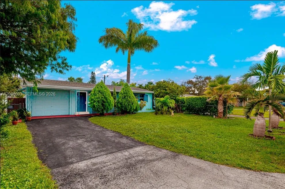 815 NE 6th St #0 Hallandale Beach, FL 33009