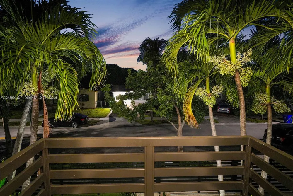 1936 SW 18th St Miami, FL 33145