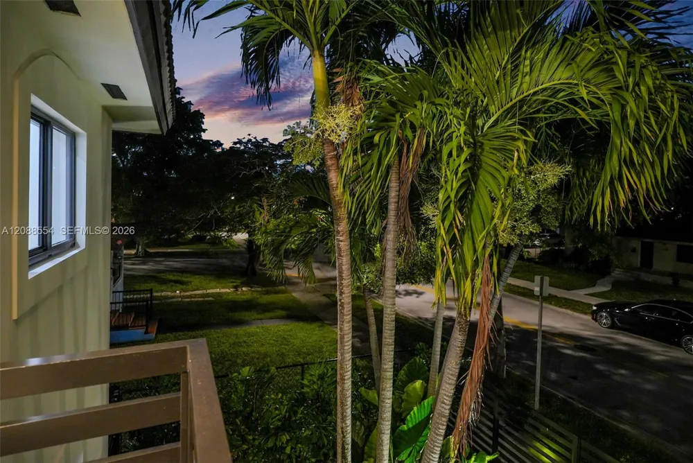 1936 SW 18th St Miami, FL 33145