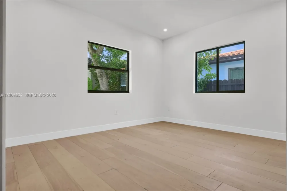 1936 SW 18th St Miami, FL 33145
